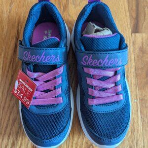 Brand New Girls Skechers (Size 12)